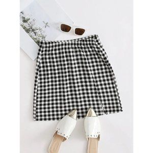 Shein M Black White Checkered Gingham Front Side Slit Hem Mini Skirt